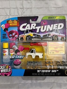 CarTuned Custom Shop- Cast Your Own Wheels- 1987 Toyota SR5 White 1/64- Series 2
